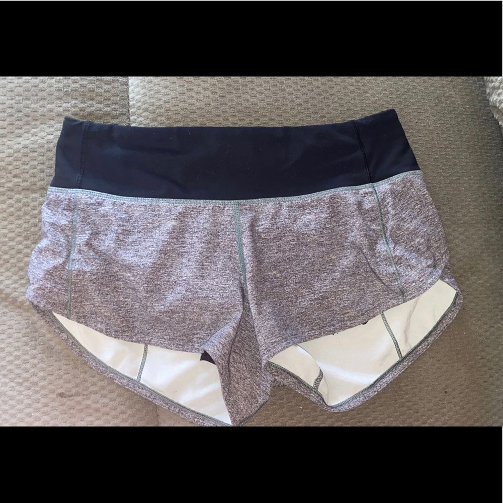 COPY - Speed up low-rise short, 2.5”- Lululemon size 2